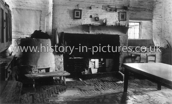 The Old Kitchen, The Hall, Rochford, Essex. c.1915